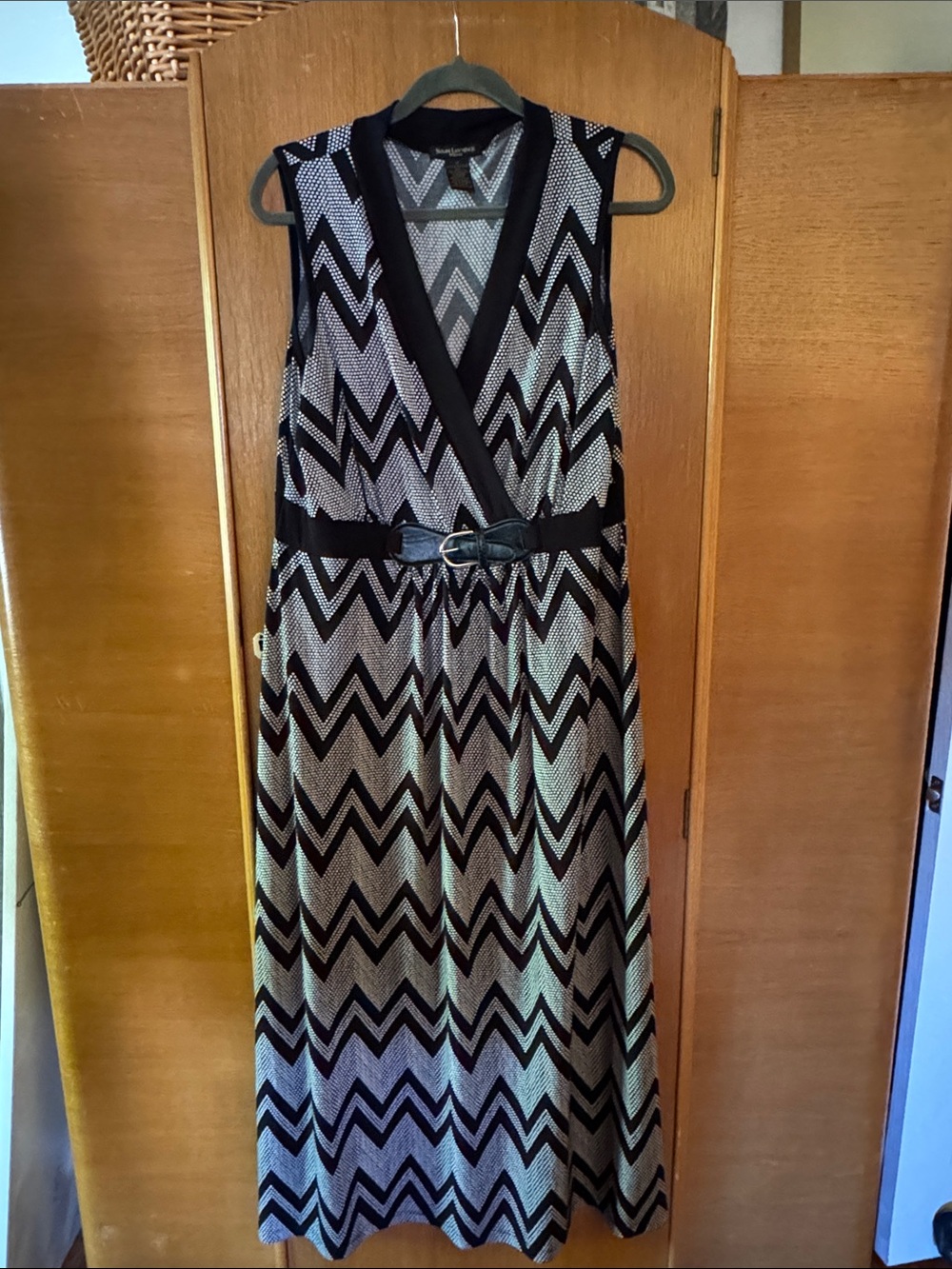 Susan Lawrence Black and White Chevron Maxi Dress with Belt